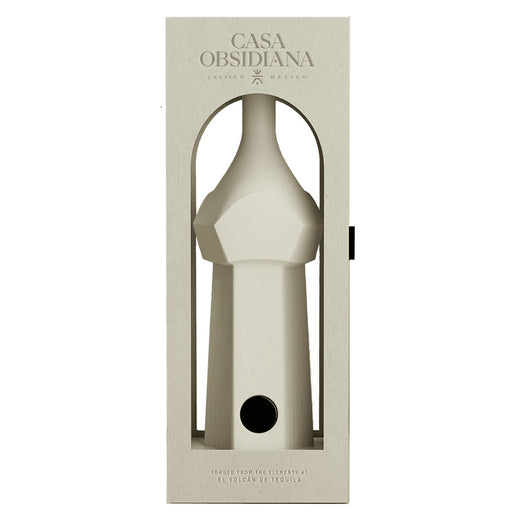 An image of a bottle of Casa Obsidiana Blanco